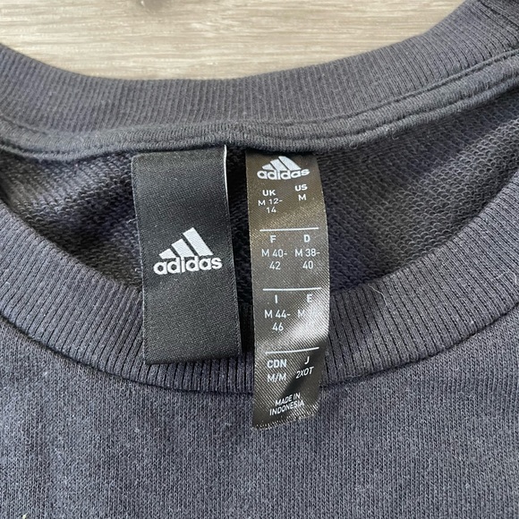 ADIDAS Black Crew Neck Big Adidas on back - M - Picture 4 of 8